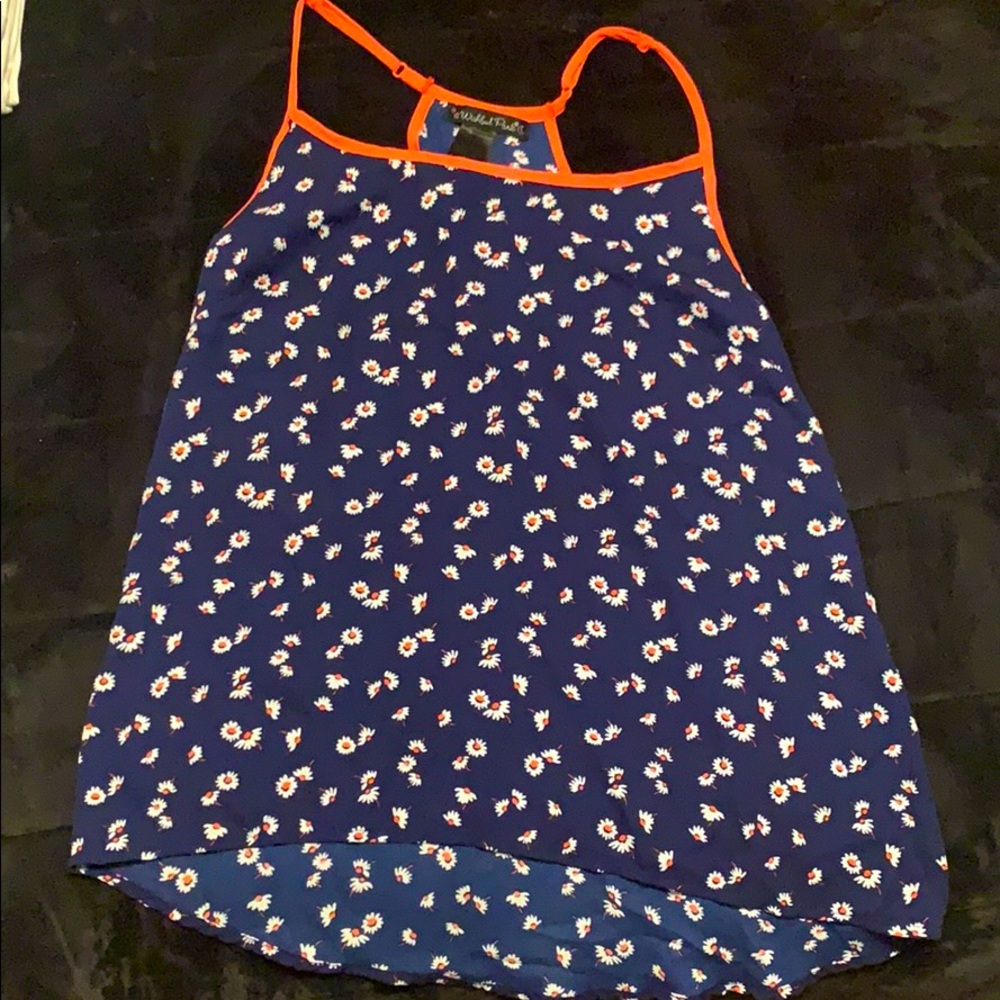 Tank floral